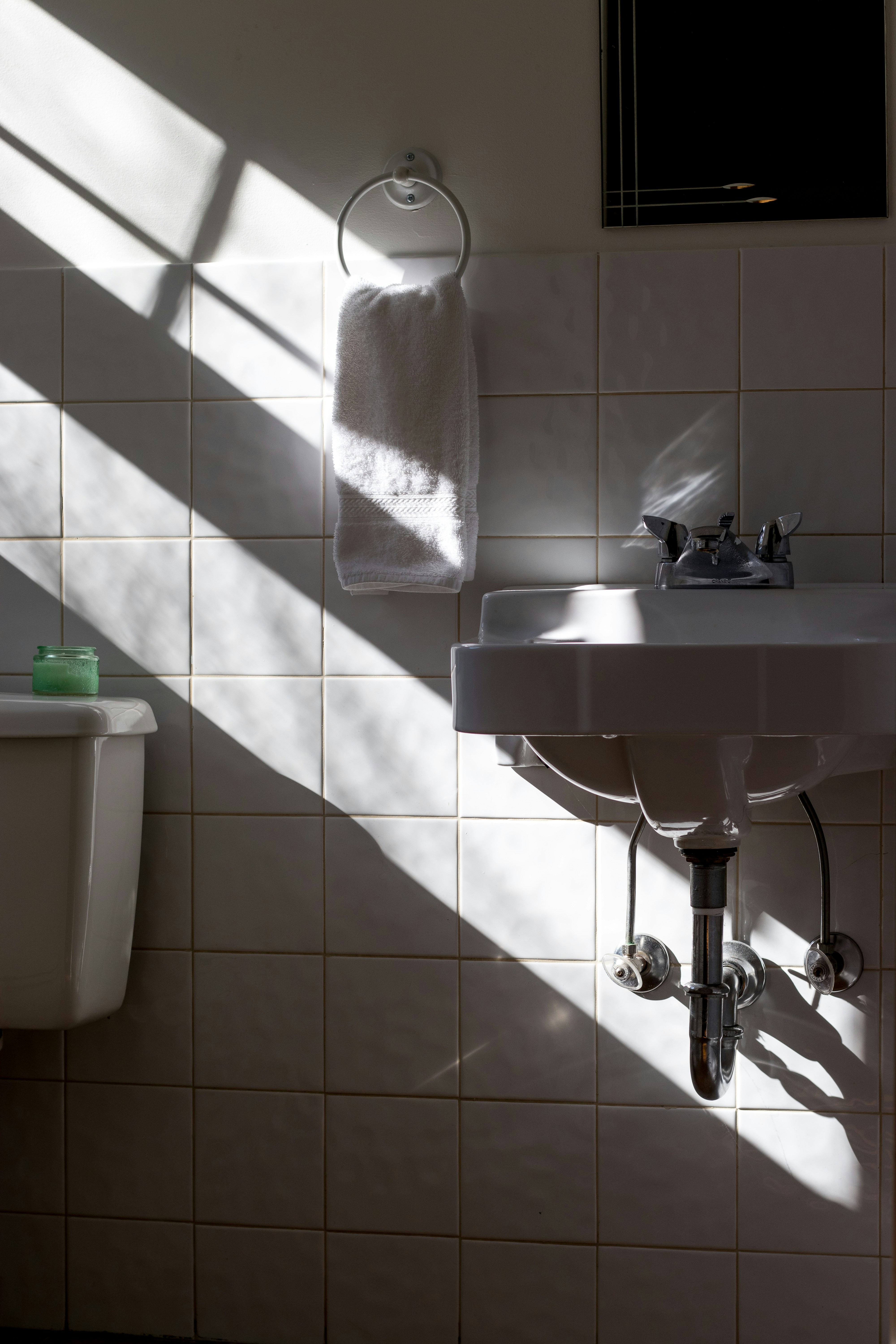 Professional bathroom plumbing work